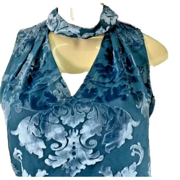 White House Black Market S/0 Teal Flocked Floral Velvet V-Choker Neck Tank Top - Picture 5 of 6